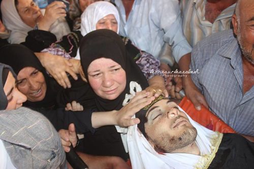 Deux martyrs et trois blessés, douze heures de la vie des Palestiniens sous occupation sioniste (vidéos)